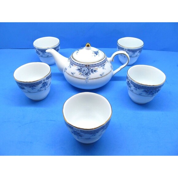 Giovanni Valentino 4" Tea Pot And 5 Cups Measuring 2 3/4" Excellent - Picture 1 of 12